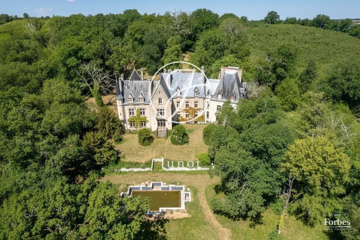 Exceptional Neo-Gothic Château With Development Potential 5