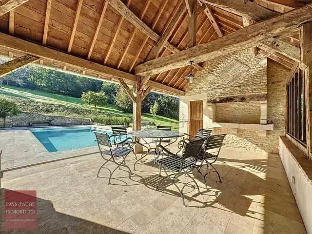 16th Century Manor with Equestrian Facilities and Heated Pool 4