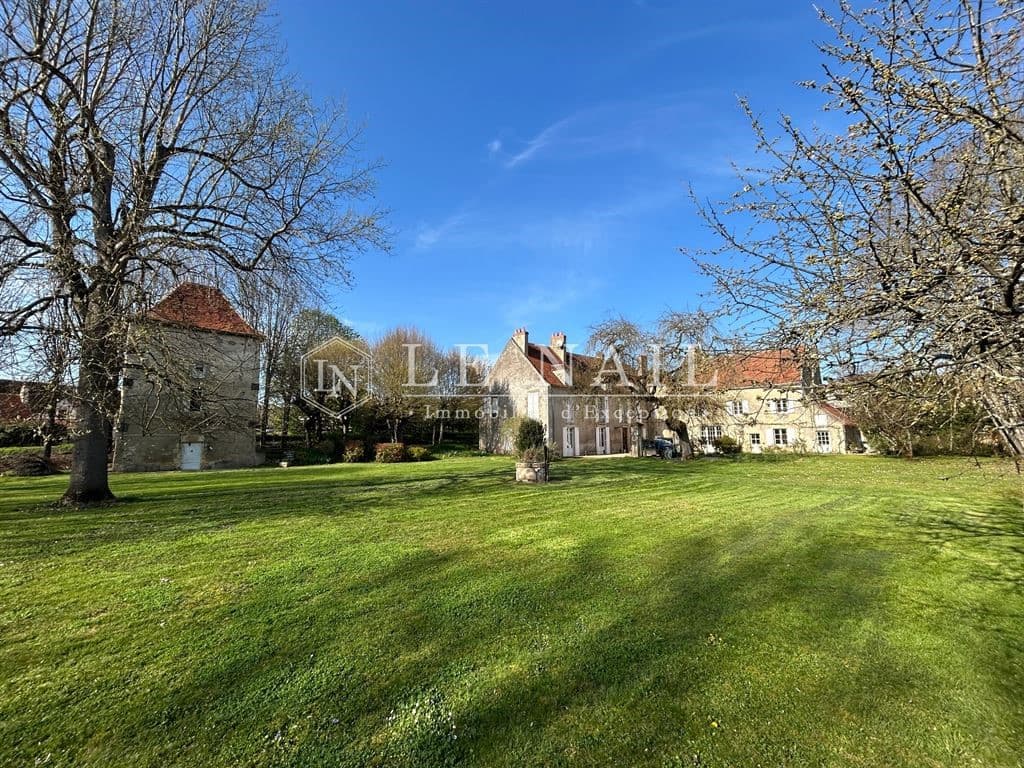 Château with Moats and Dovecote in Burgundy 5