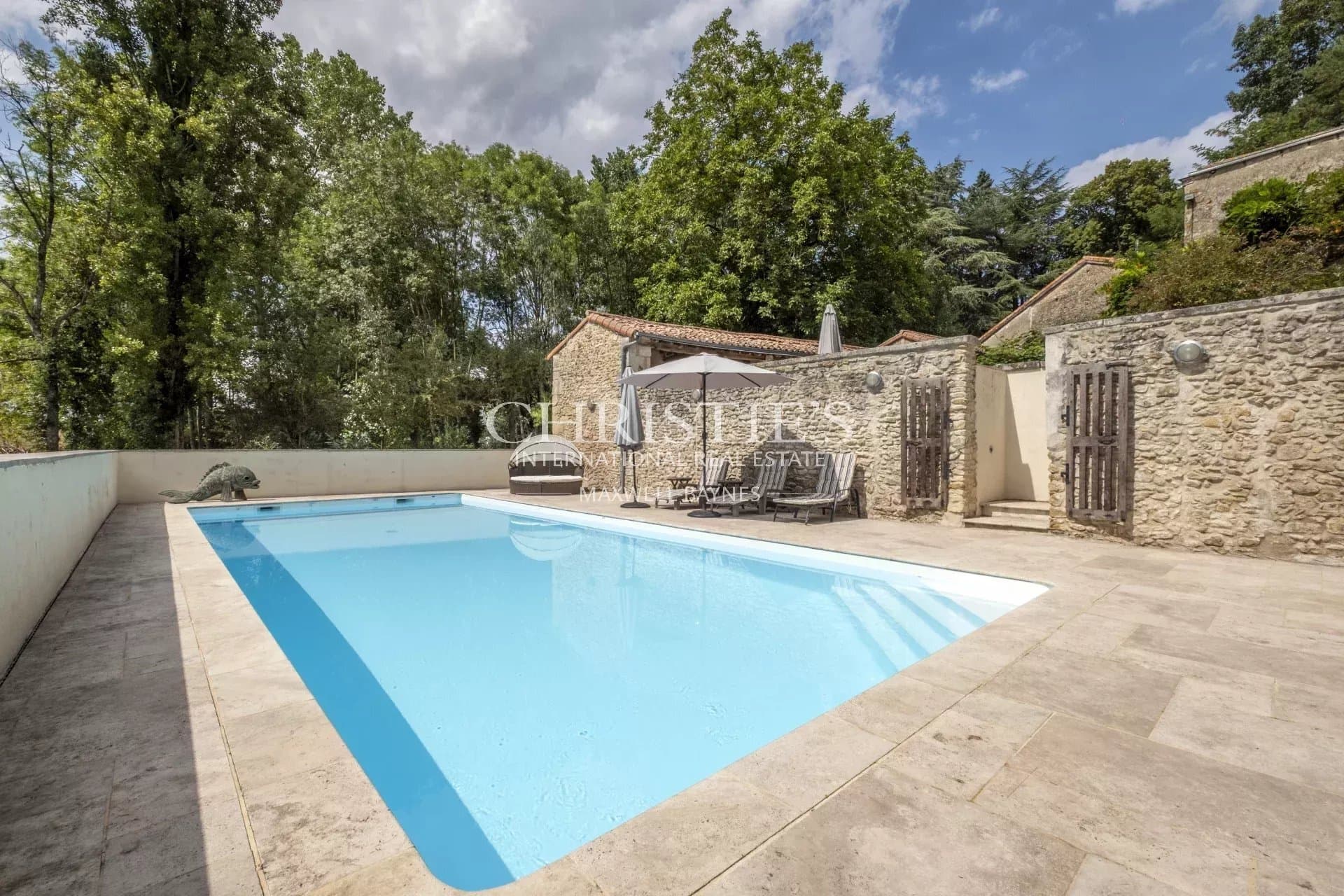 Stunning 15th Century Castle With Extensive Grounds 3