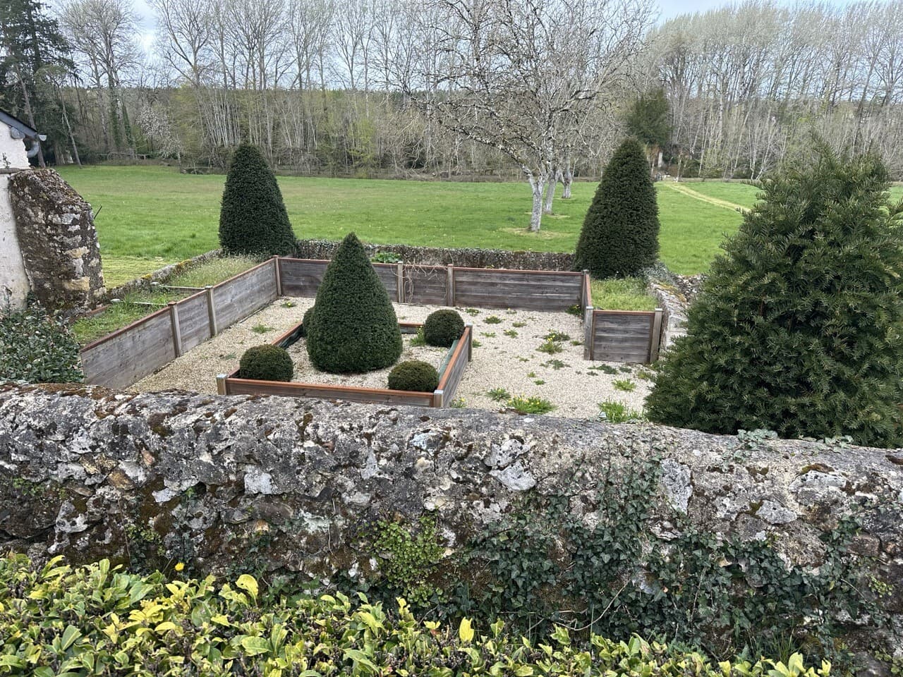 Renovated 17th Century Castle with Swimming Pool 5