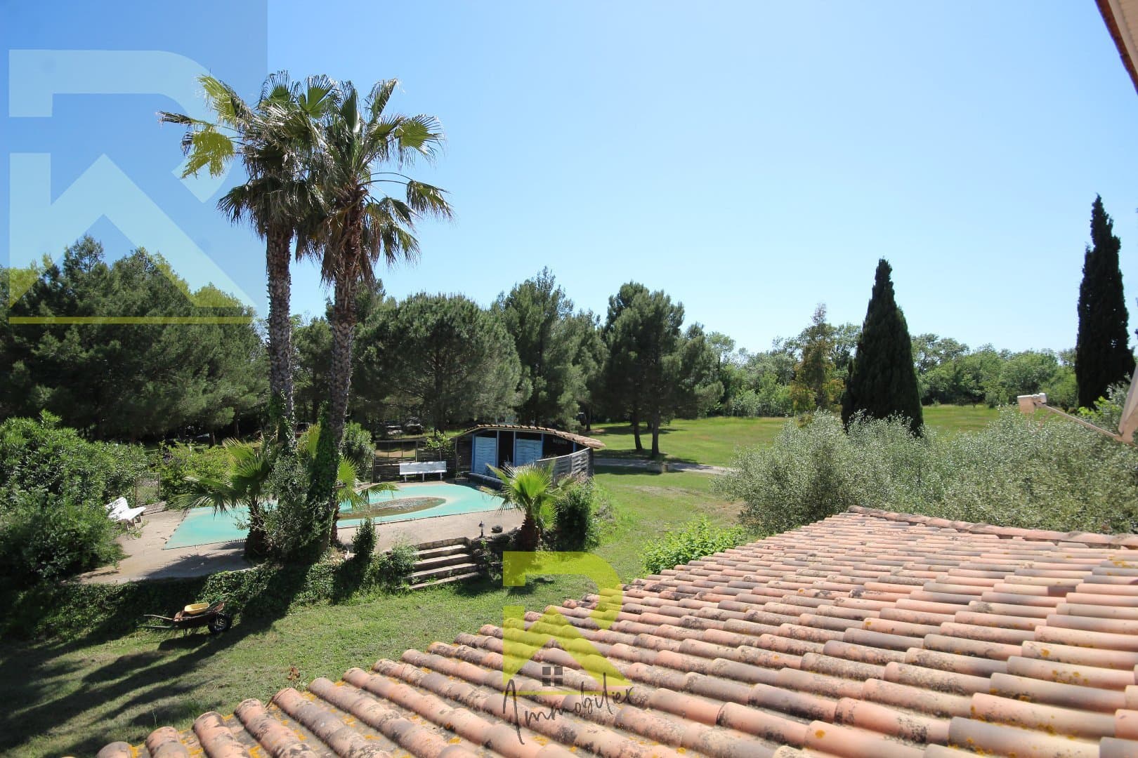 Charming House With Pool Near Canal Du Midi on 17871 Sqm — in France