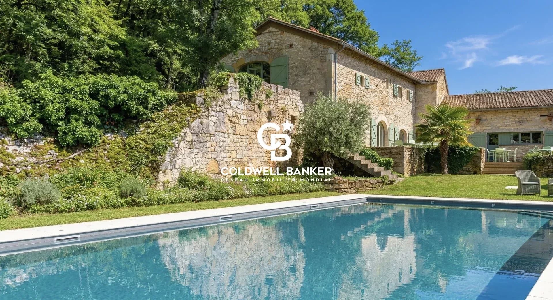 Historic Château With 1200 Sqm Living Space And Expansive Gardens 4