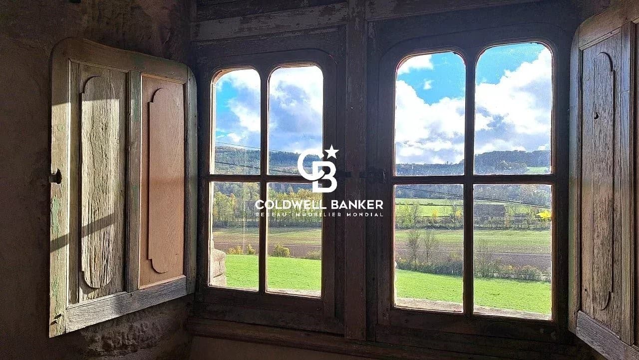 Historic Château With 1200 Sqm Living Space And Expansive Gardens 5