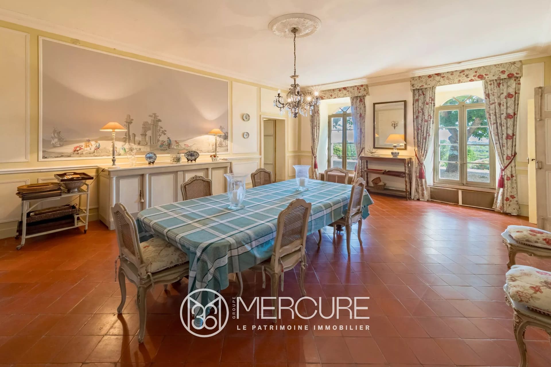 Exceptional 19th Century Château With Bastide And Extensive Grounds 4