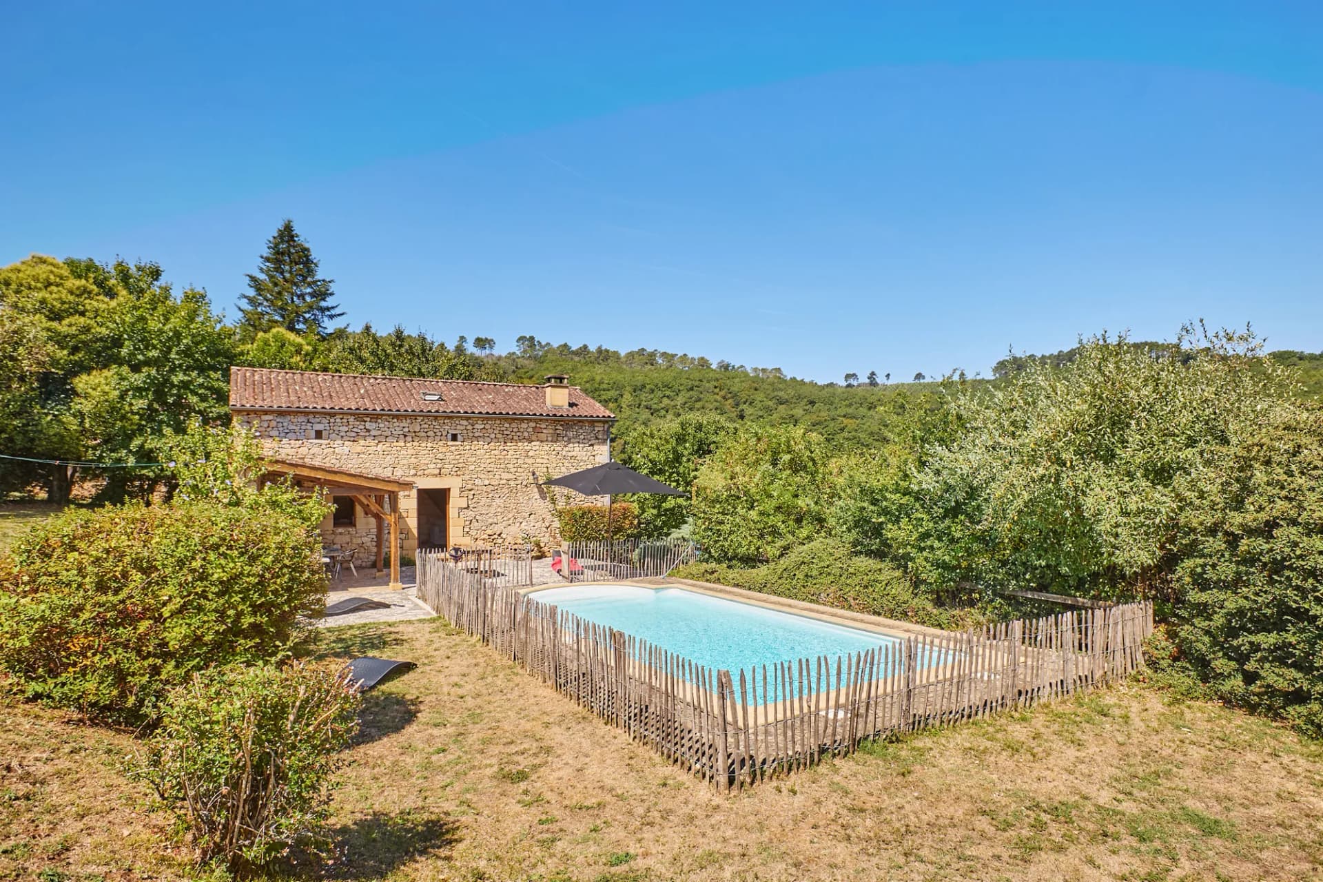 Historic Estate With Gîtes And Pools In The Vézère Valley 3