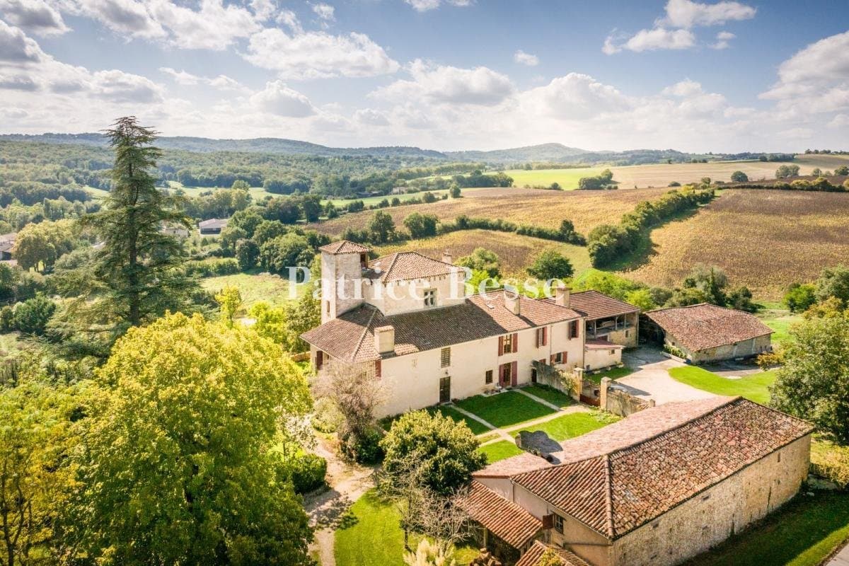 Historic Château With Outbuildings And 7 Hectares Of Grounds — Château for sale in Occitanie, France