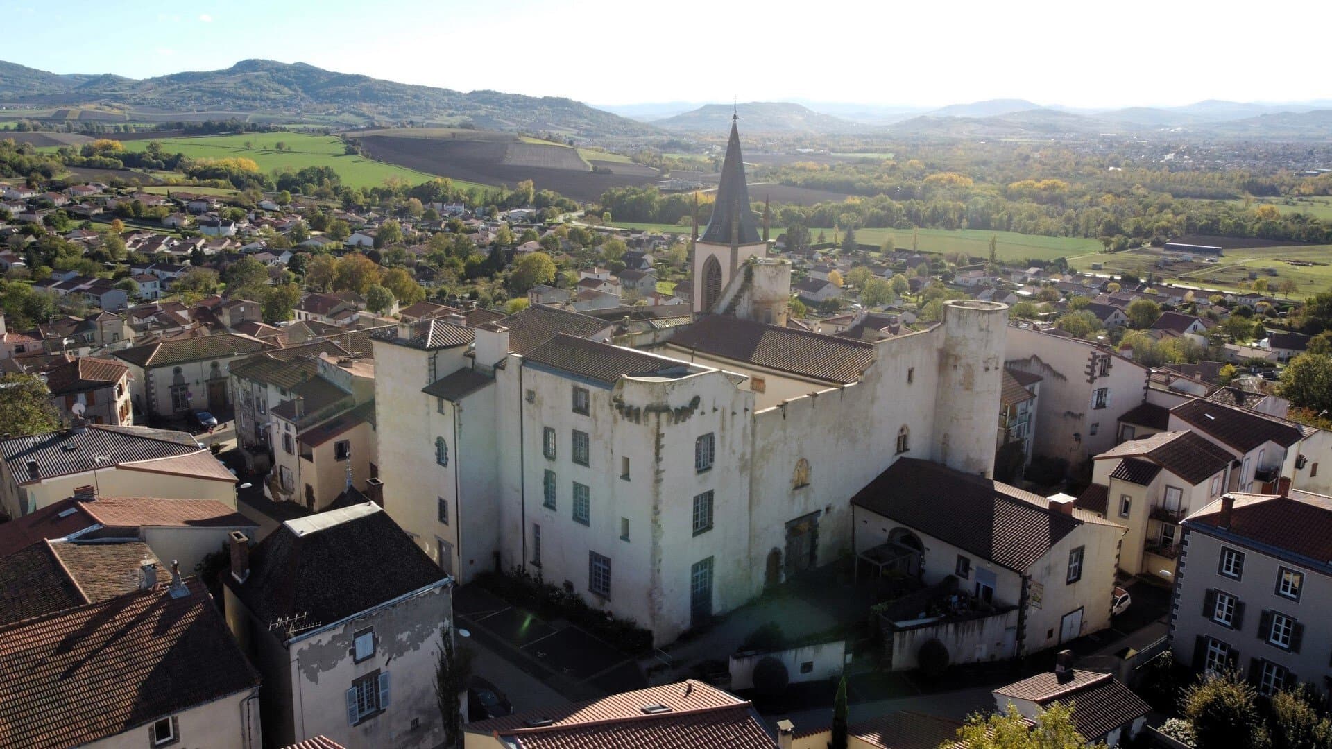 Historic 12th Century Castle With Panoramic Views And Commercial Potential 3