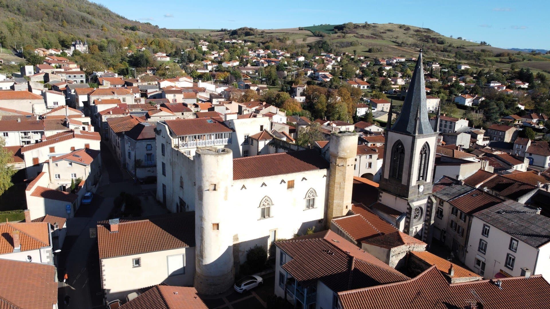Historic 12th Century Castle With Panoramic Views And Commercial Potential 5