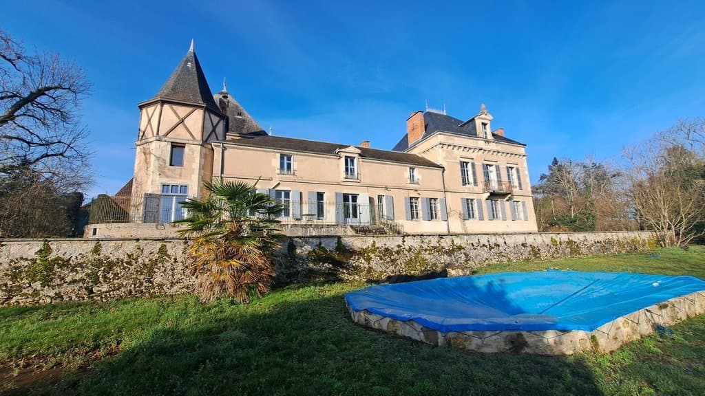 Historic Château With Guest Rooms And Event Space Near Vichy 2