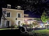 Historic 17th Century Castle With Garden And Modern Amenities — in France