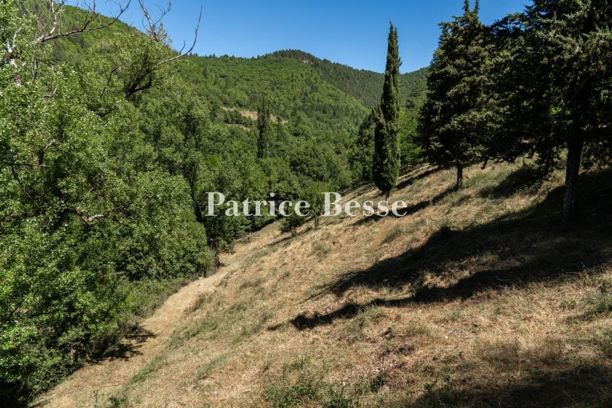 Historic Château With Farm Building And Outbuildings Surrounded By 13 Hectares Of Woodland 4