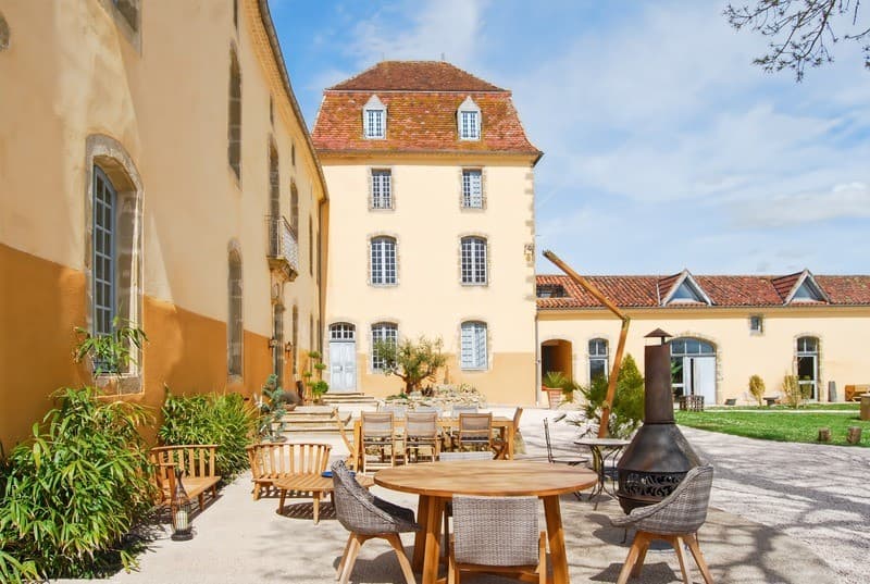 Renovated 18th Century Castle With Guest House And Nordic Pool 3