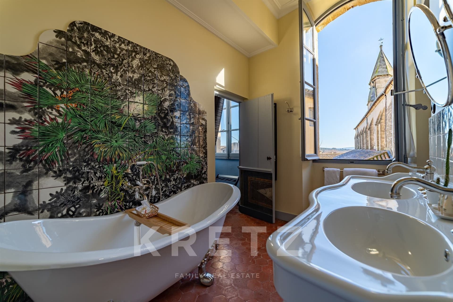 Historic Castle with 9 Suites and Swimming Pool Near Uzès 5