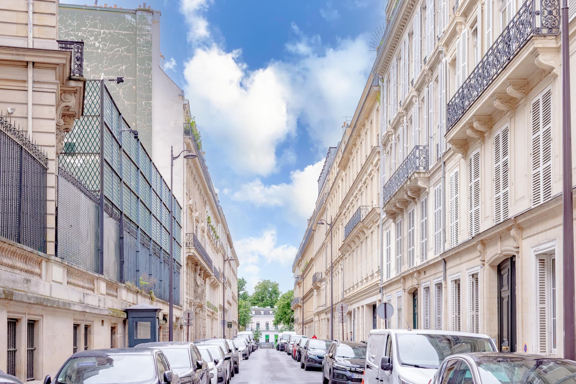 Exceptional Top Floor Apartment with Garden Views in Central Paris 2