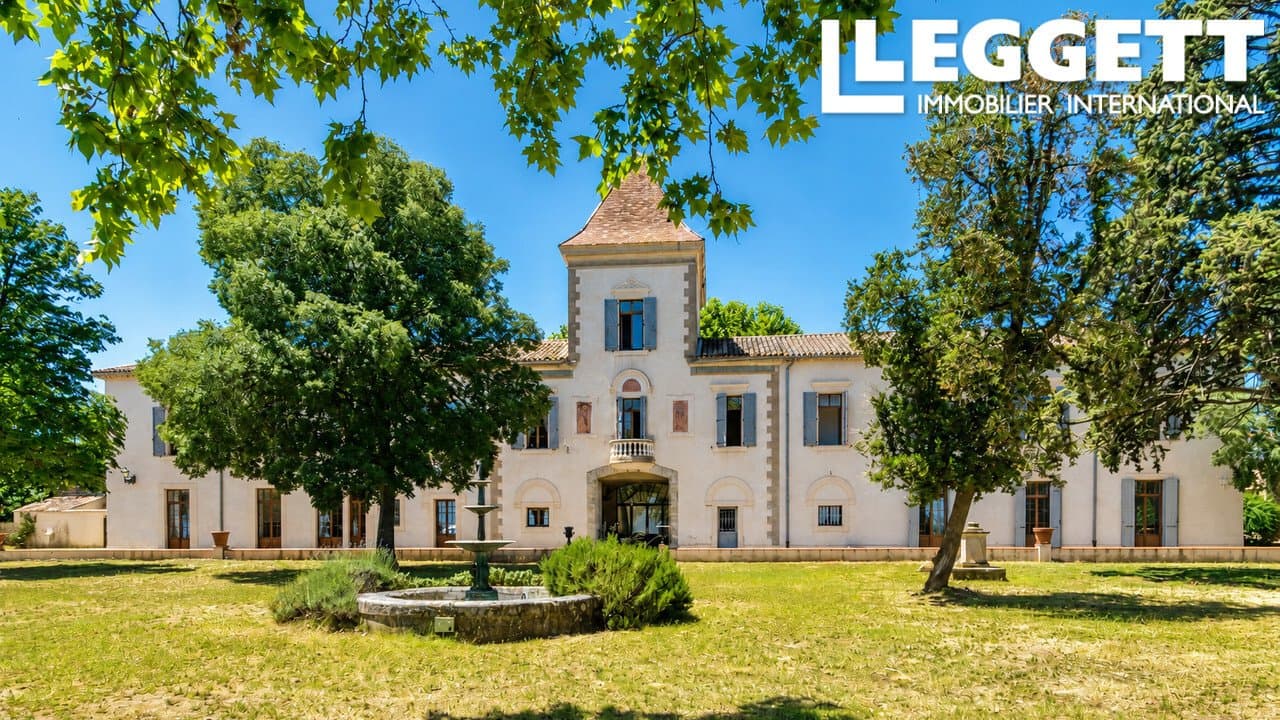 Historic Château Estate with Independent Guest Accommodation and Scenic Views — Château for sale