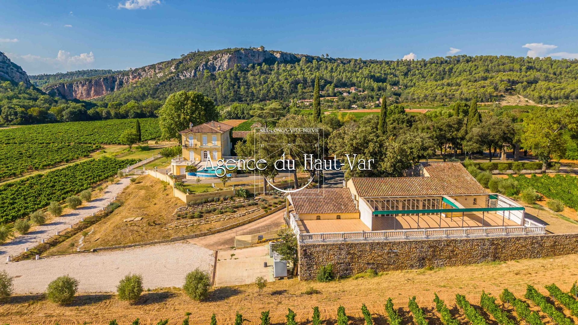 Historic Wine Estate With 70 Hectares Of Vineyards 5