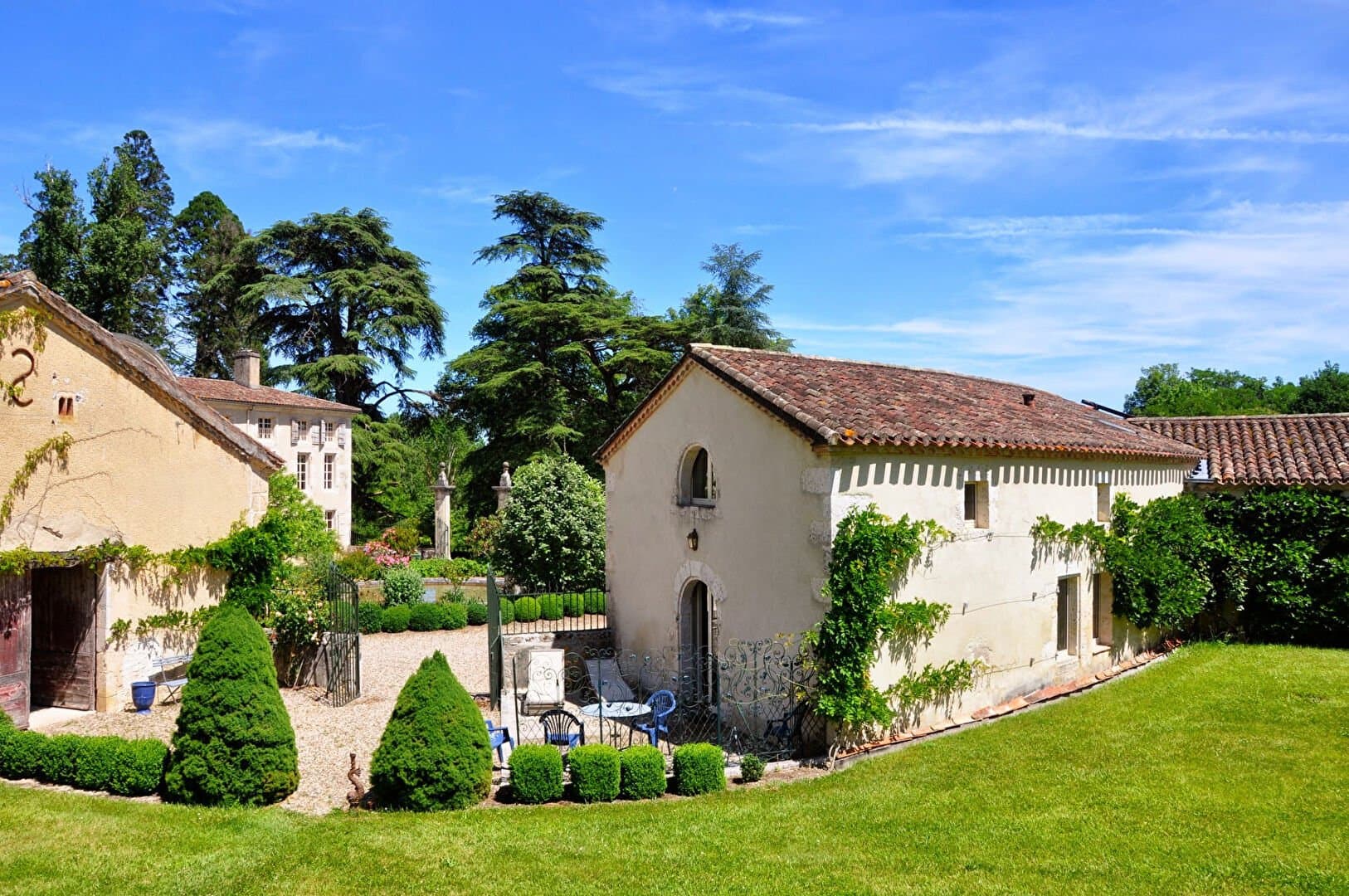 Exceptional Property in a Serene Natural Setting with Cottages and Pool 4