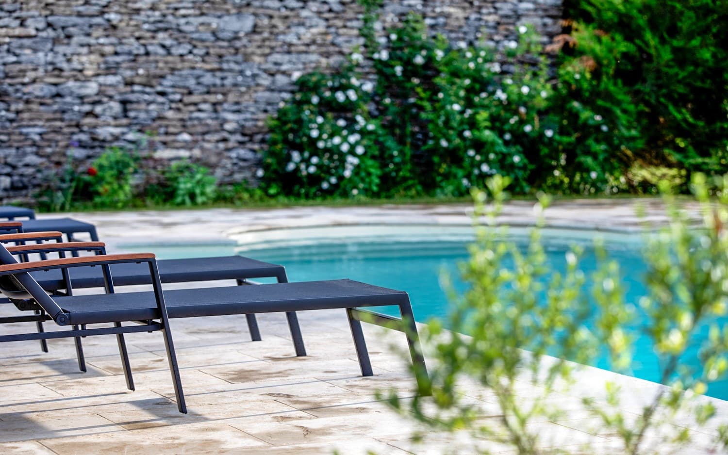 Historic Manor House with Pool and Tennis Court Near Dijon 4