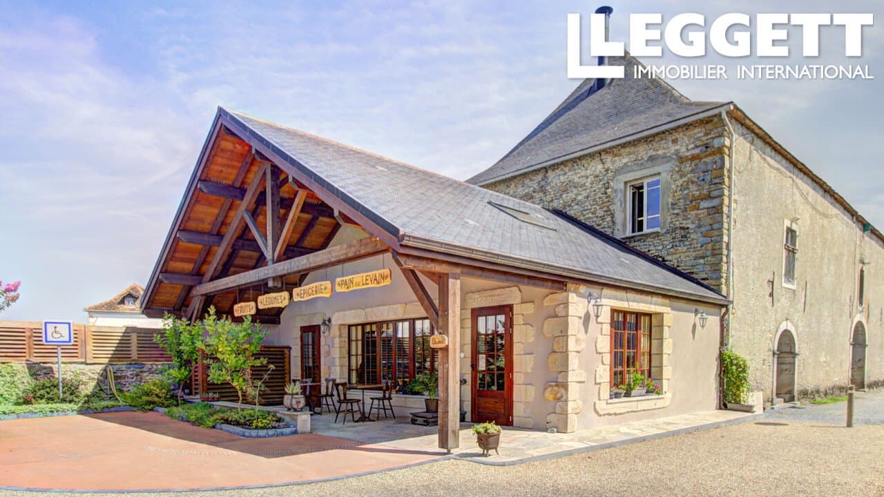 19th Century Château With Private Event Space And 18 Acre Estate 5