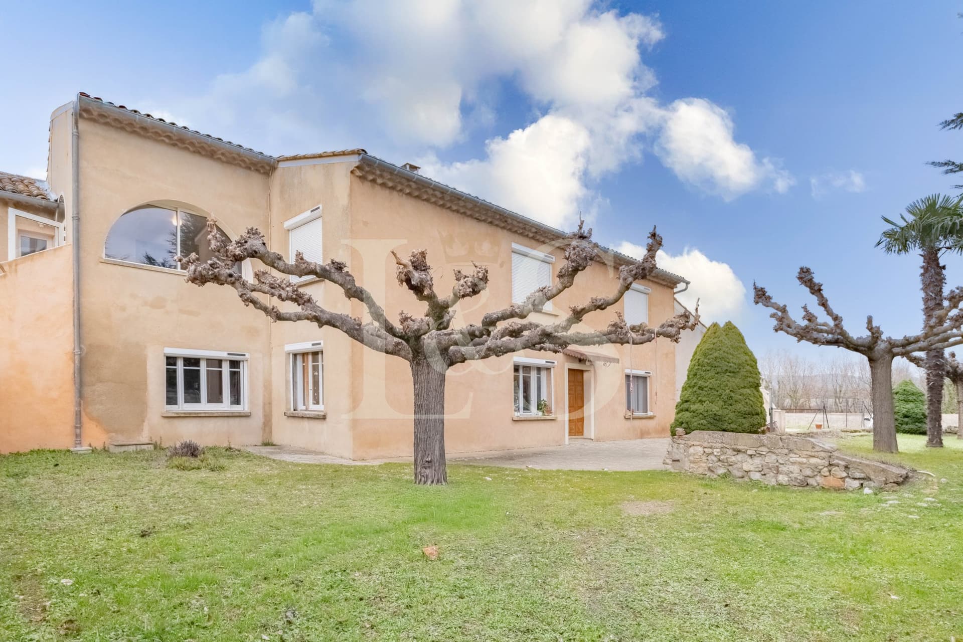Exceptional 70 Hectare Mas With Vineyard In The Heart Of Provence 5