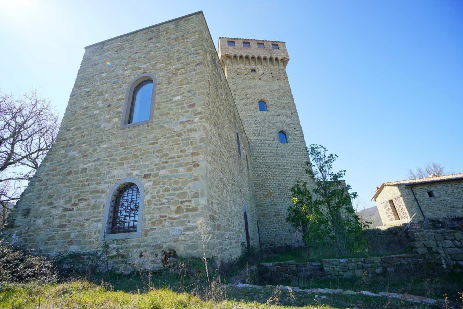 Partially Restored 11th Century Tower and Castle in Umbria — in Umbria, Italy