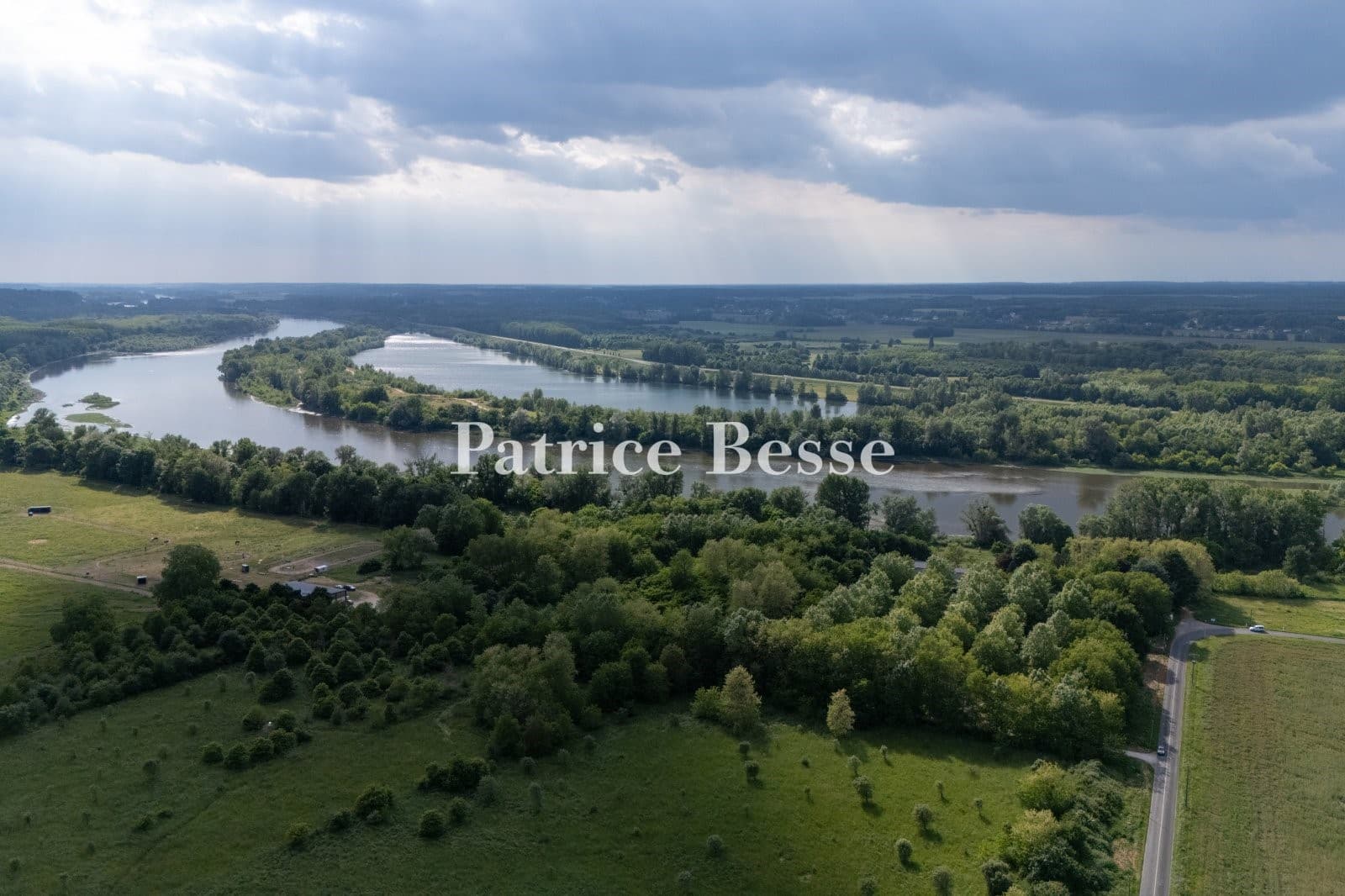 Historic Château With Potential For 50 Bedrooms In The Loire Valley 2