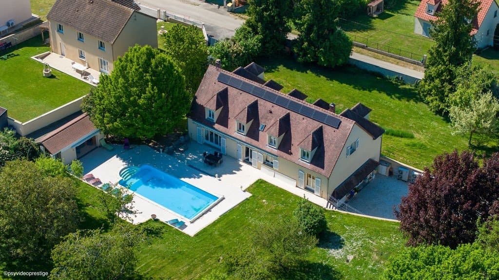 Castles for sale in Yonne