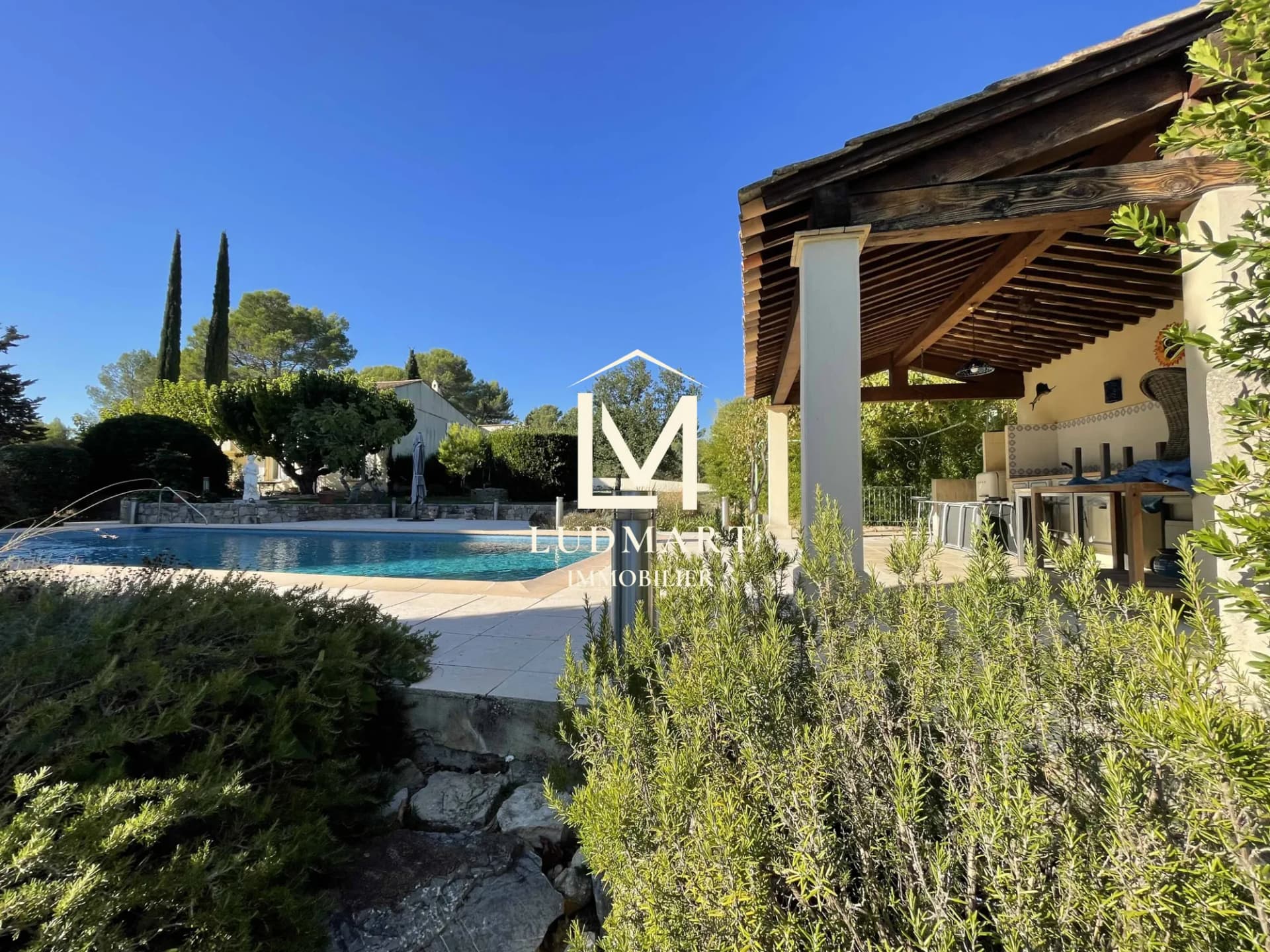 House With Open Views Over 7 Hectares Of Vineyards Near Draguignan