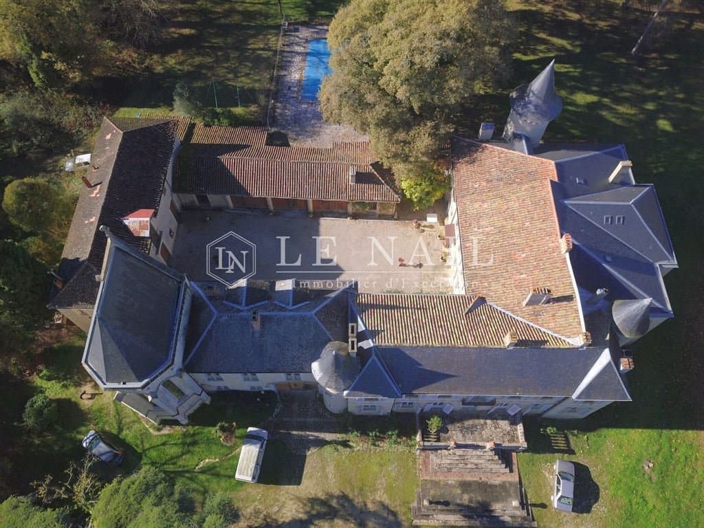 Château with Independent Chapel and Caretaker's Lodge on 69 Acres of Woodland 4