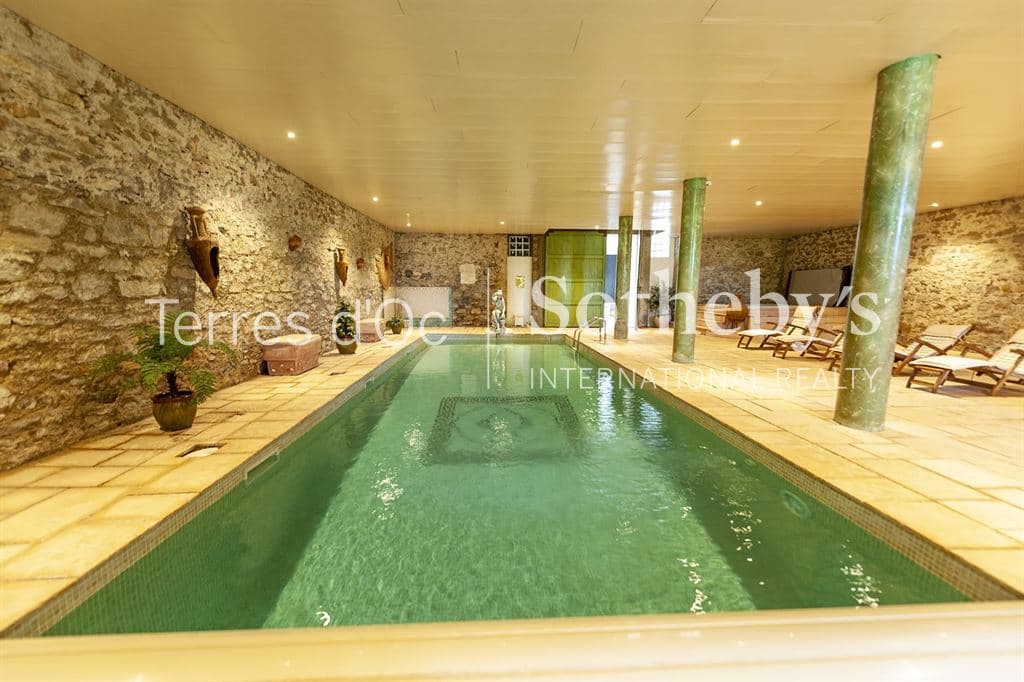 Elegant Château with 27 Bedrooms and Panoramic Mountain Views 4