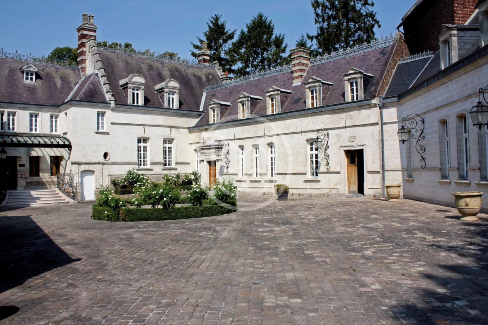Elegant 9th Century Château With 27 Bedrooms And Recreational Area 4