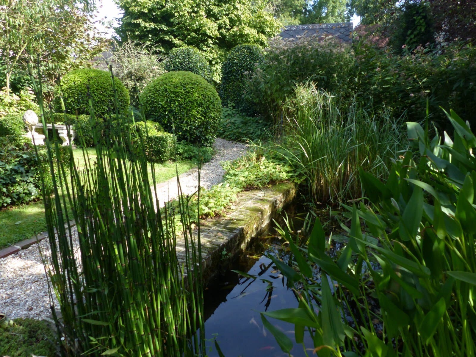 Charming Restored Rectory With Garden And Swimming Pool 5