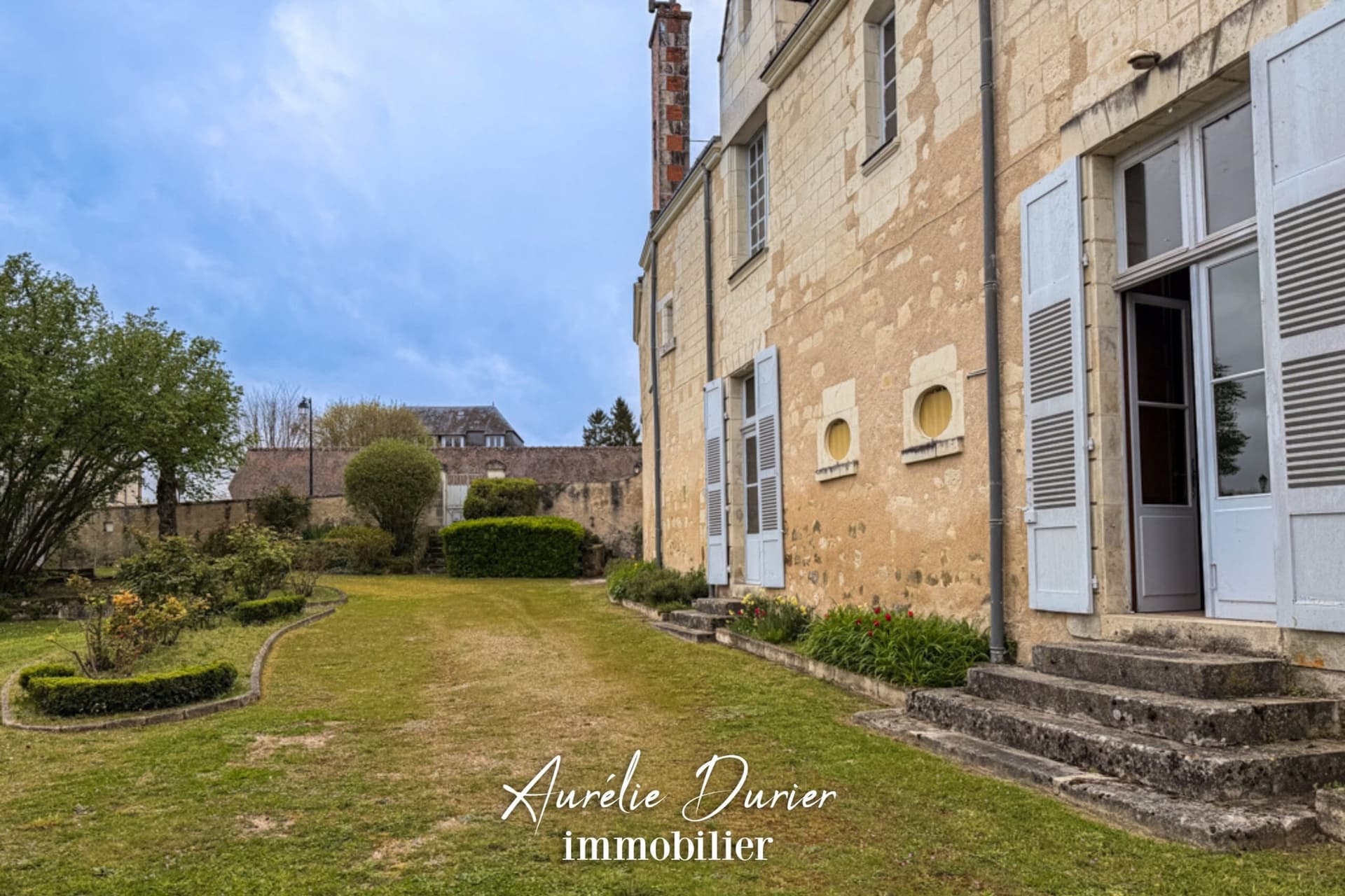 Historic 15th Century Presbytery With Guest House And Landscaped Garden 3