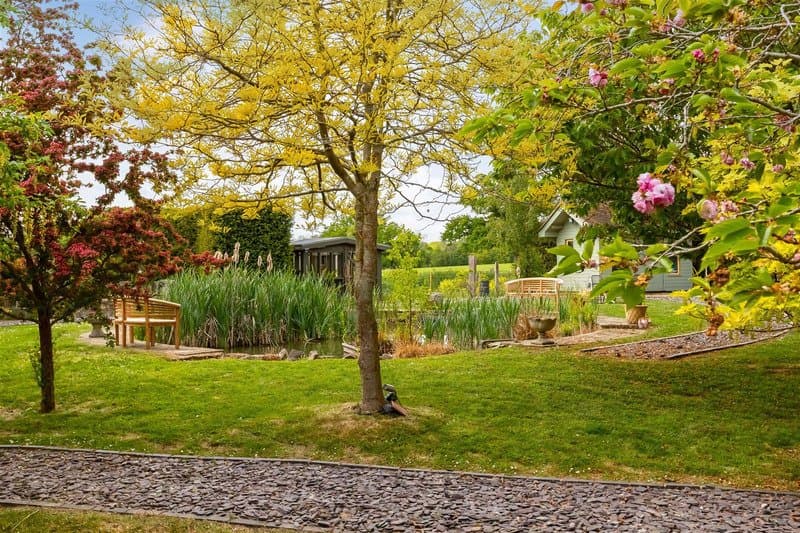 Remarkable Oak-Framed Residence in the Heart of South Downs National Park 5
