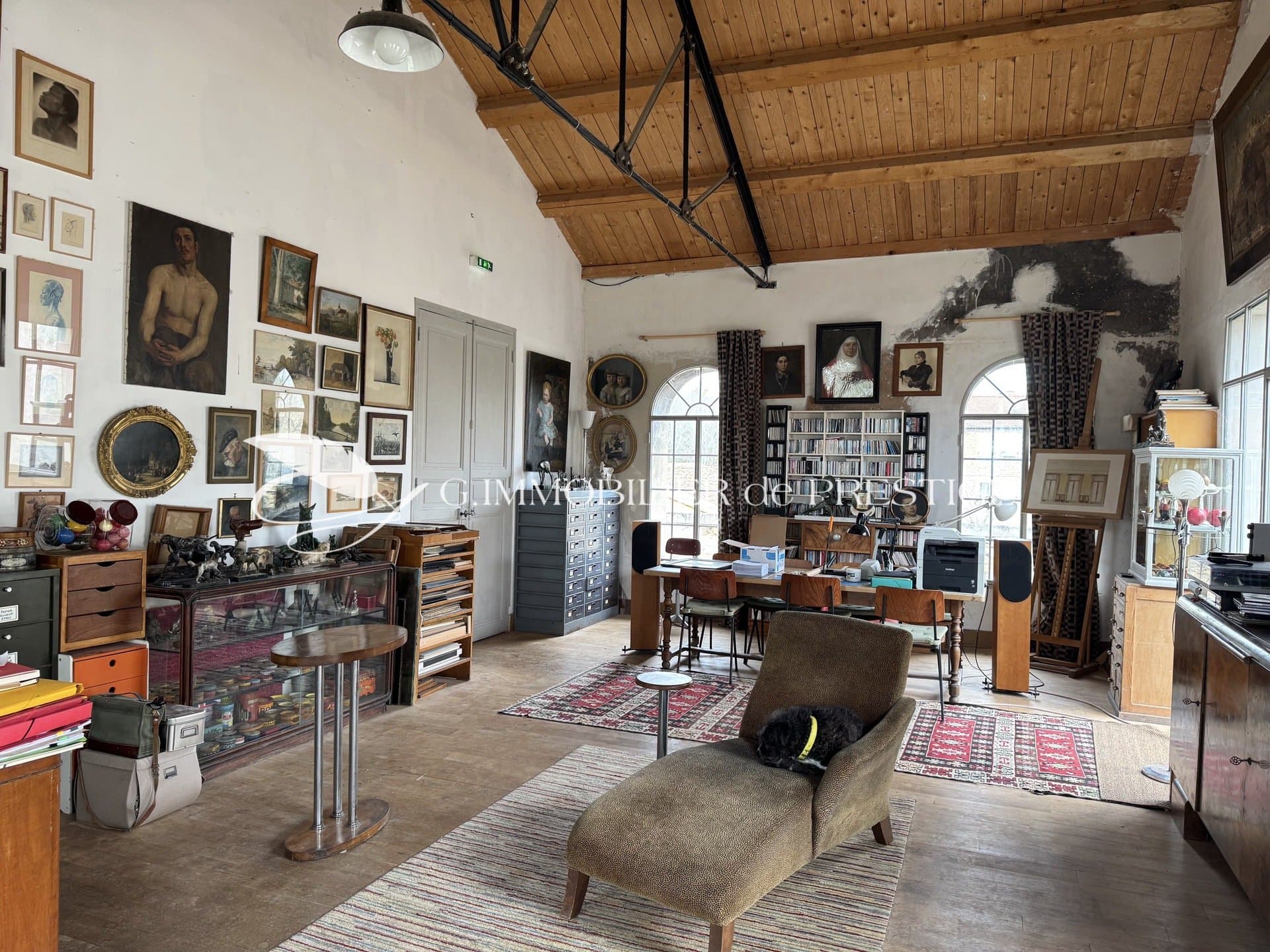 Unique 19th Century Industrial Building With 5 Bedrooms And 7 Hectares Of Park 4