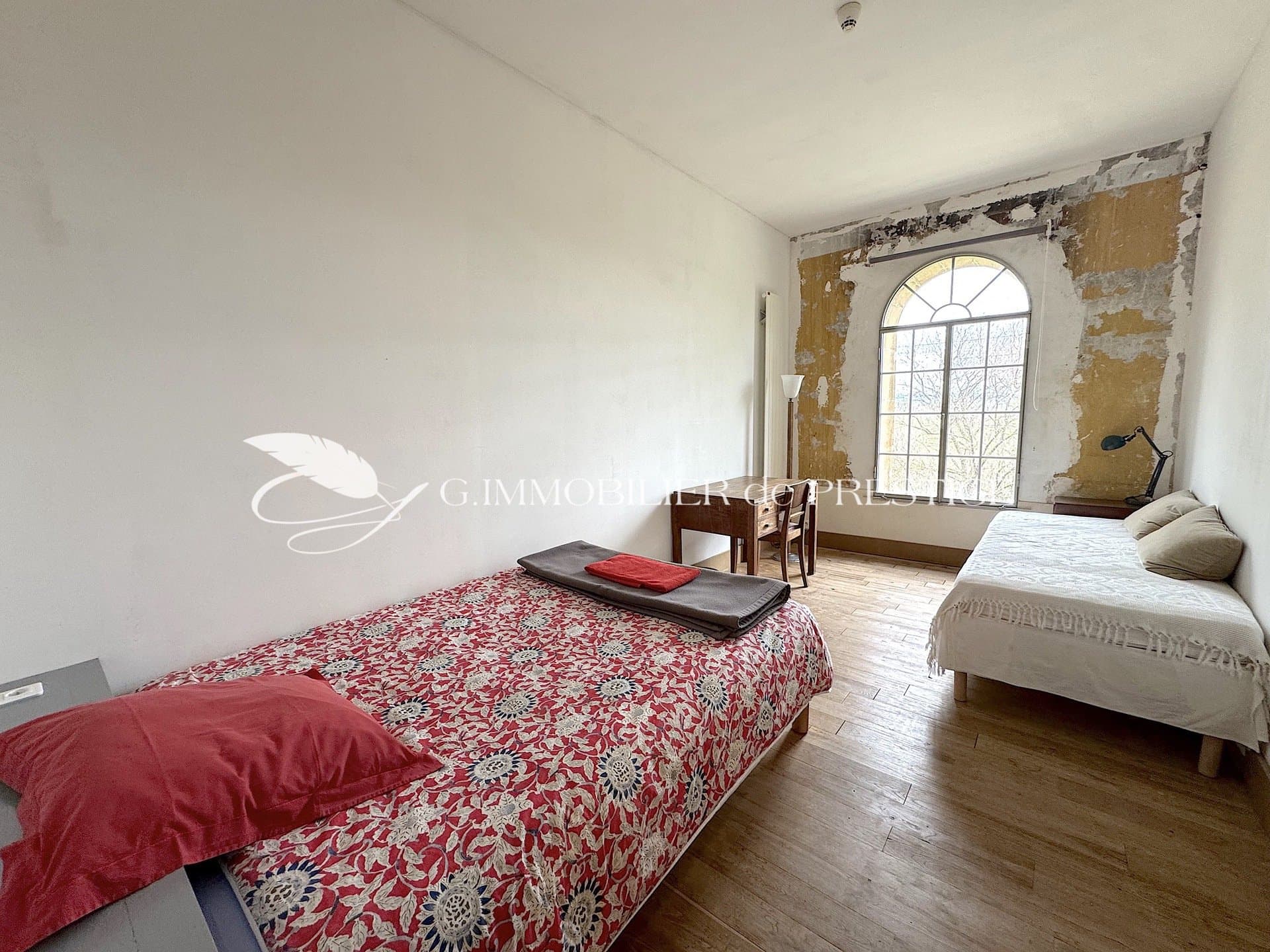 Unique 19th Century Industrial Building With 5 Bedrooms And 7 Hectares Of Park 5
