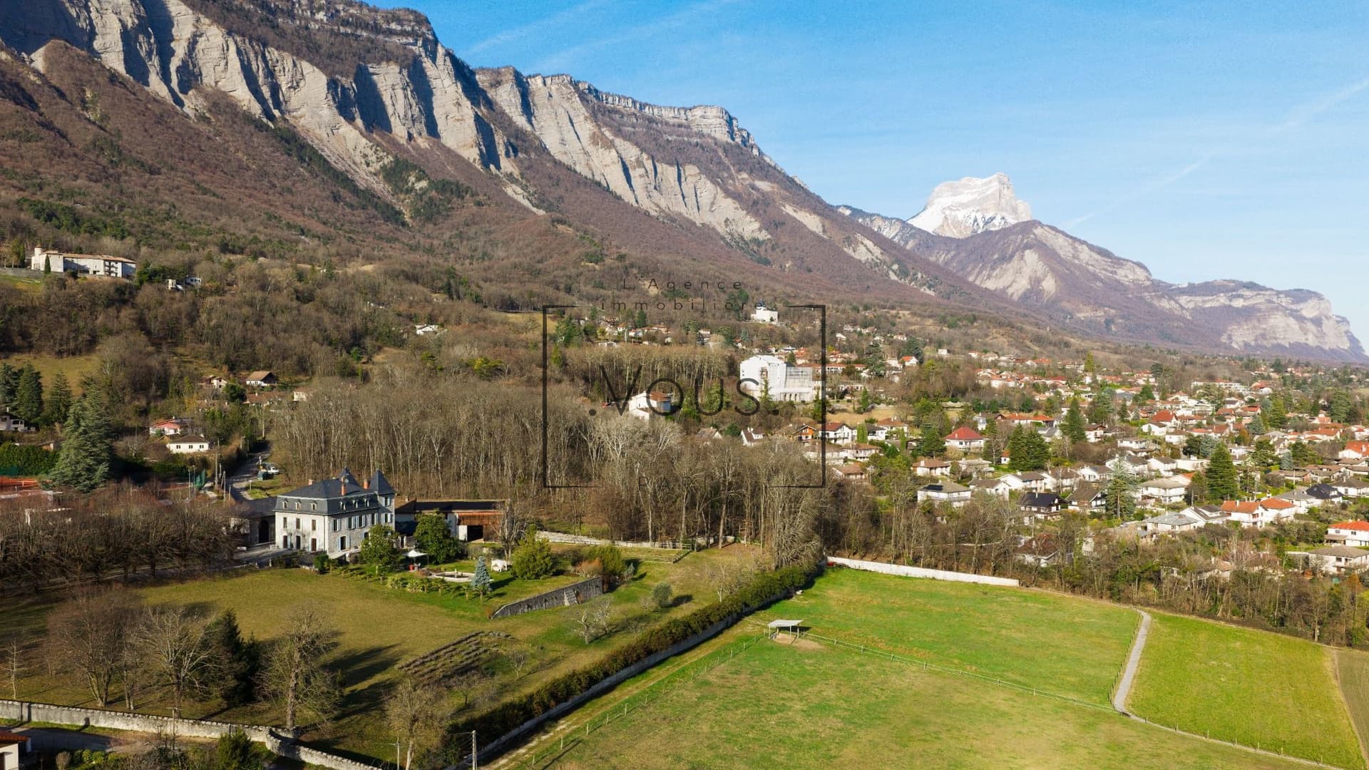Château du Bontoux 540 Sqm 10 Bedrooms 3