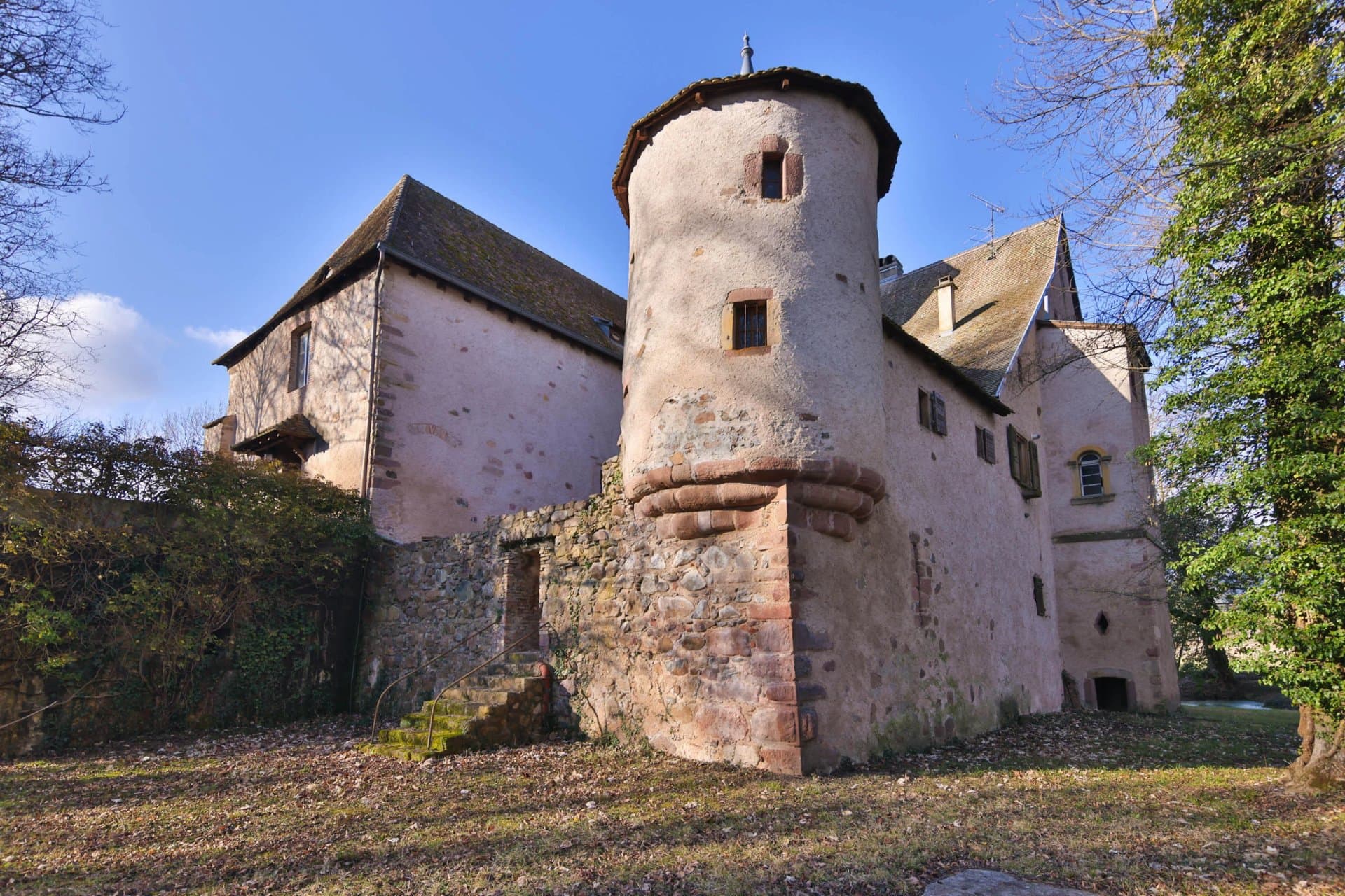 Historic 13th Century Château with Expansive Park and Outbuildings 3