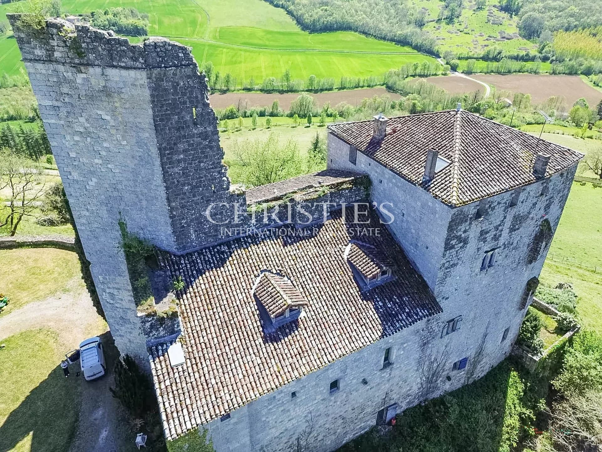 Historic Château With Expansive Living Areas And Breathtaking Views — Château for sale in France