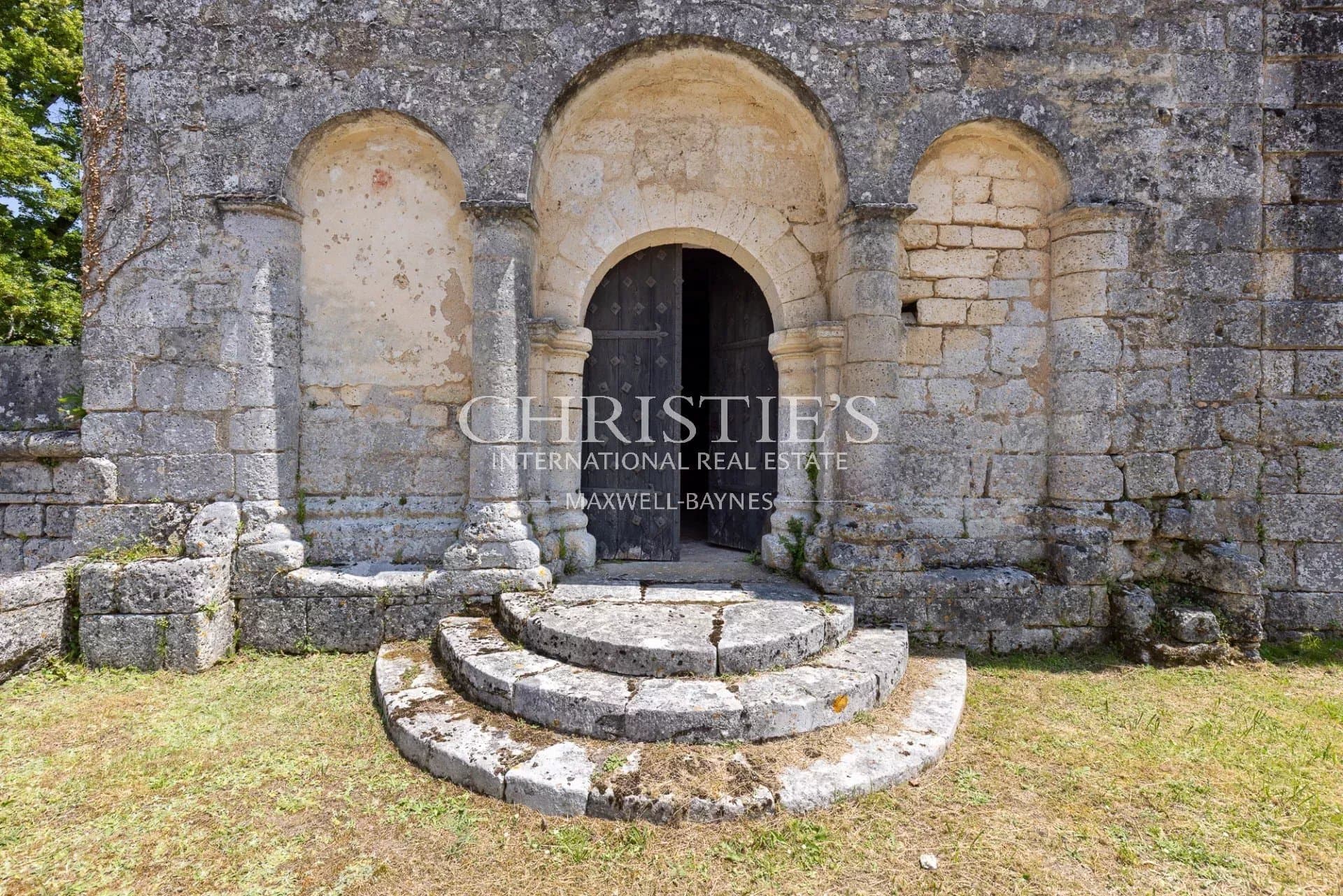 Historic 15th Century Château With Romanesque Church And Extensive Grounds 2