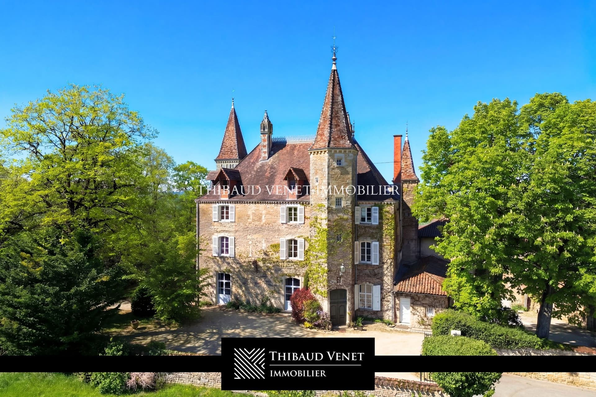 Castle 543 Sqm 7 Bedrooms 2
