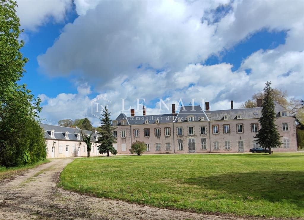 Historic 19th Century Château Near The Loire Valley 2