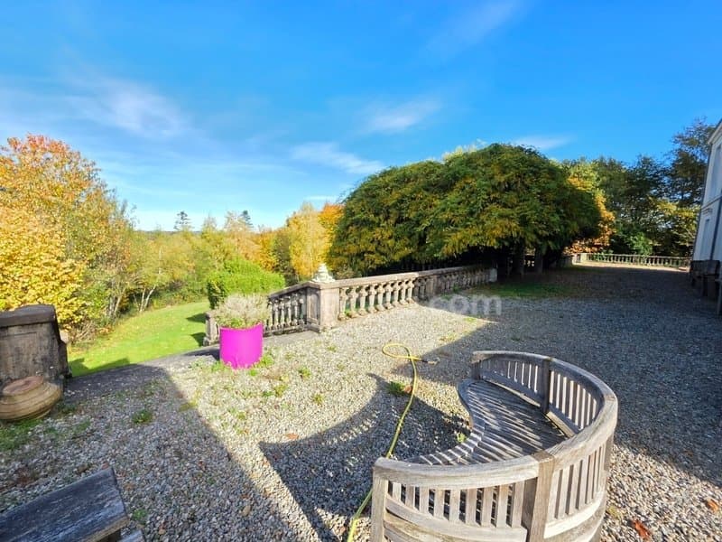 Charming Castle With Gîtes Set In 18 Hectares Of Peaceful Grounds 5