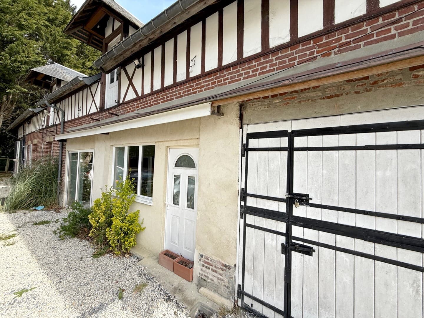 Renovated 19th Century Castle with 8 Bedrooms 5