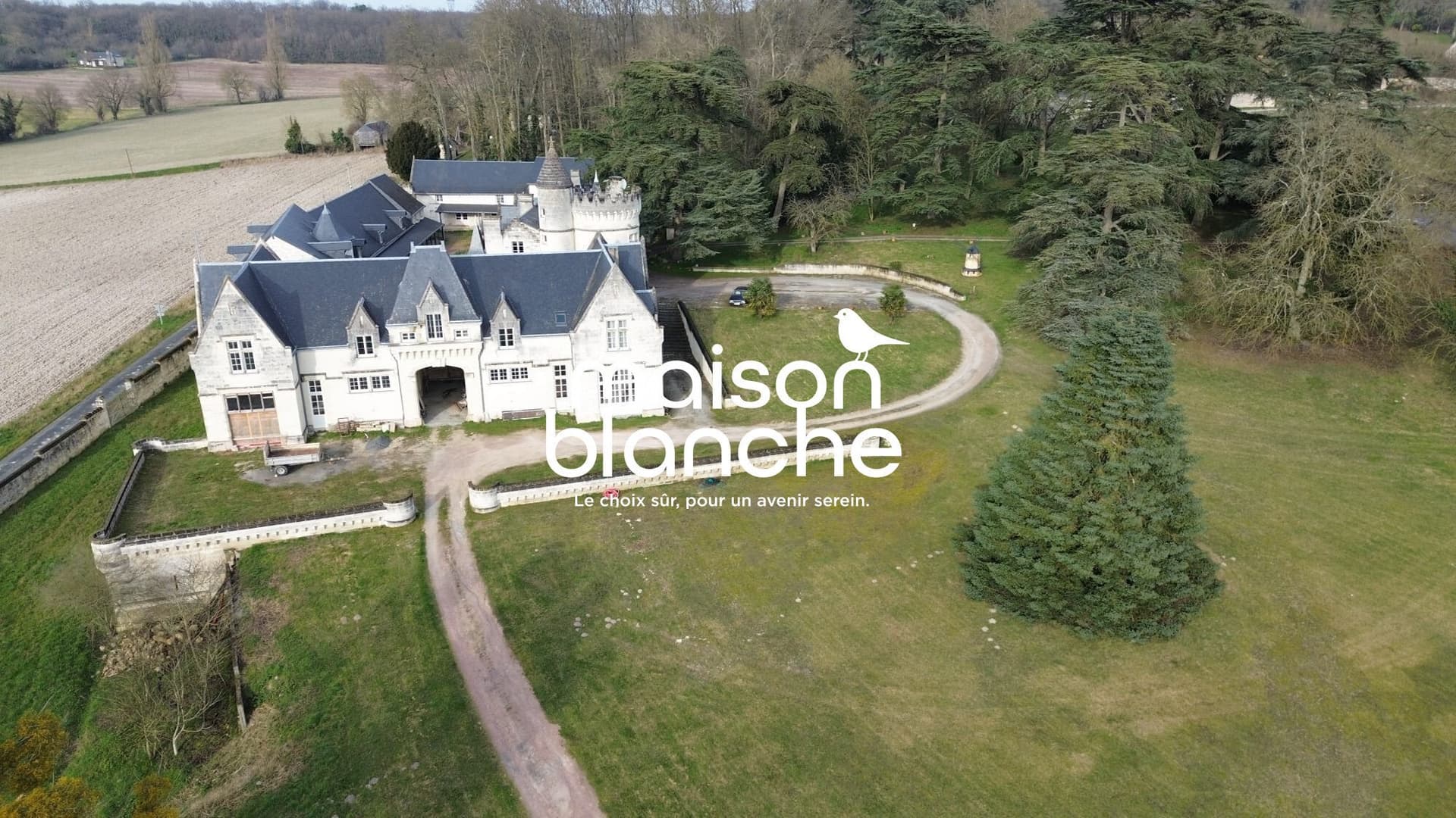 Exceptional Historic Castle with Wine Estate and Reception Hall 2