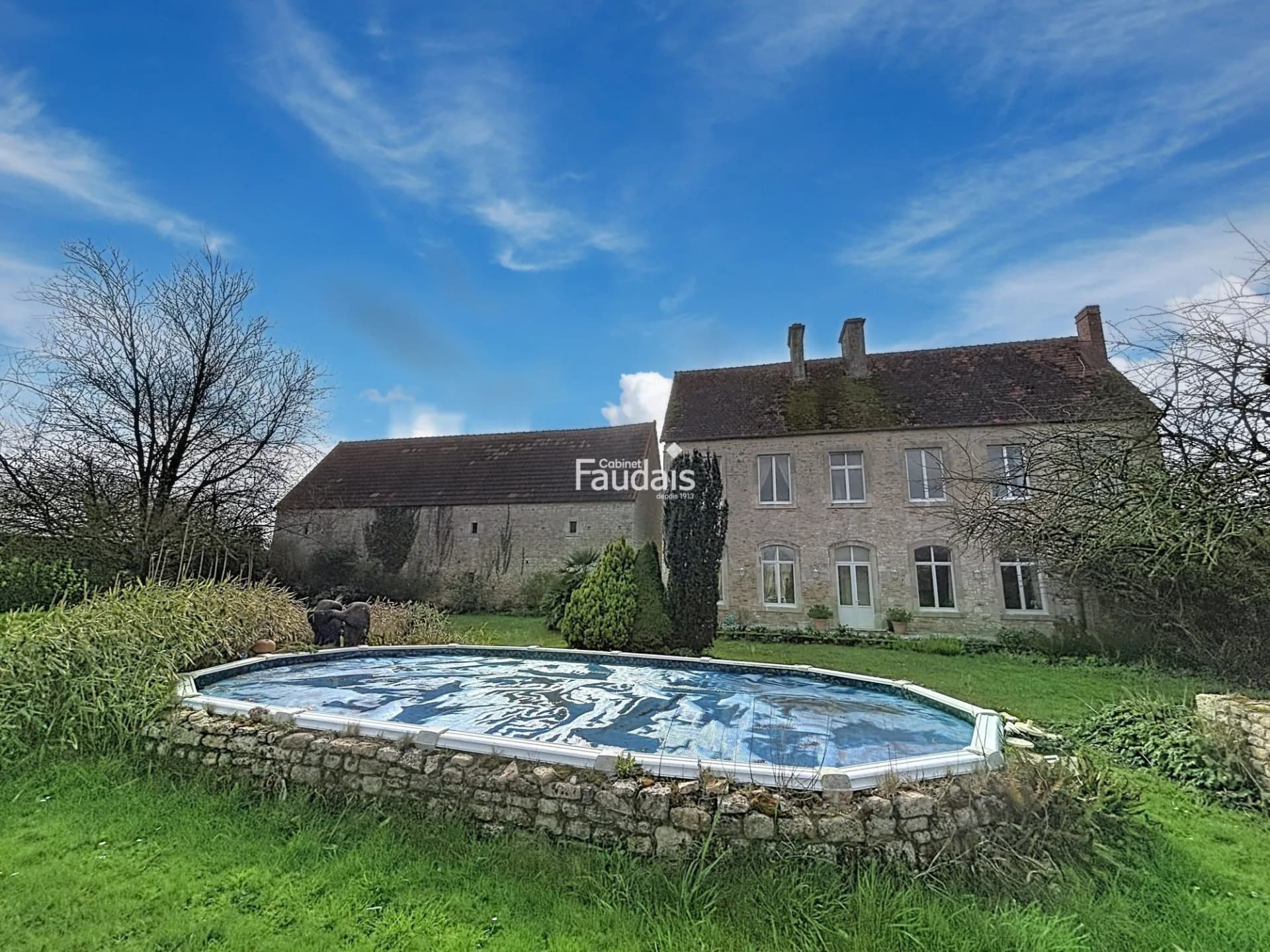 Charming Character Property Ensemble With Equestrian Facilities 2