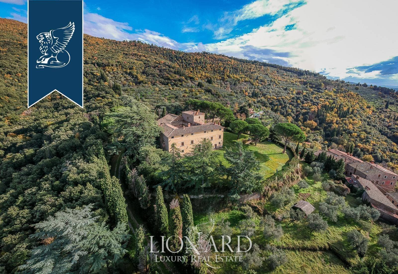 Enchanting Castle in Arezzo 5