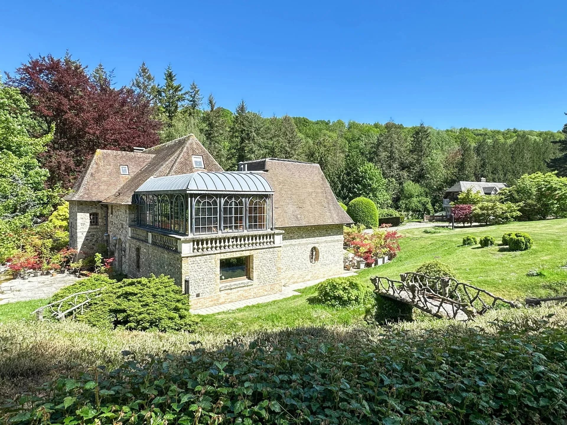 Exceptional 19th Century Manor with Guest Houses and Expansive Grounds 4