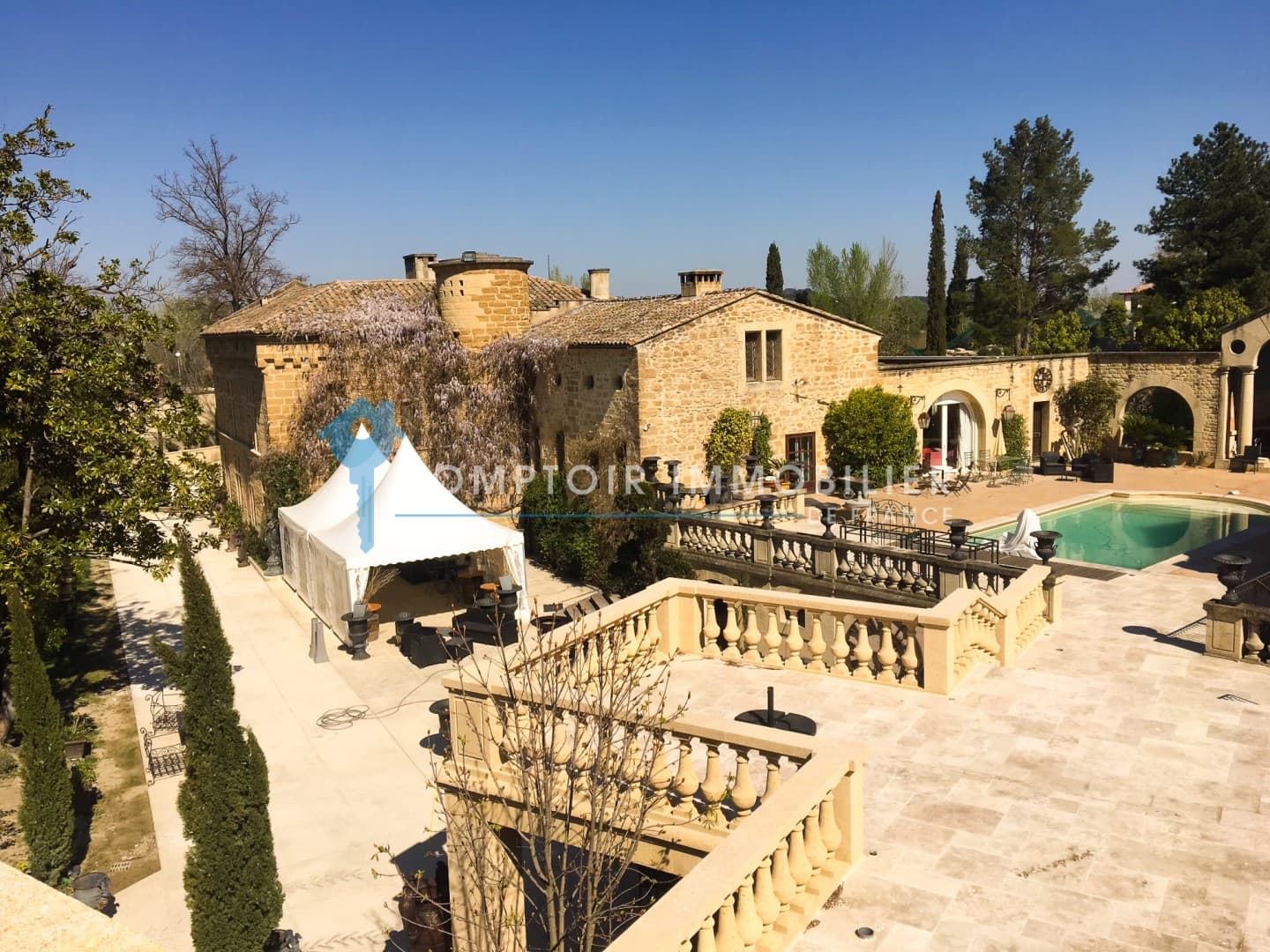 Exceptional 17th Century Castle With Restaurant And Events Venue 2
